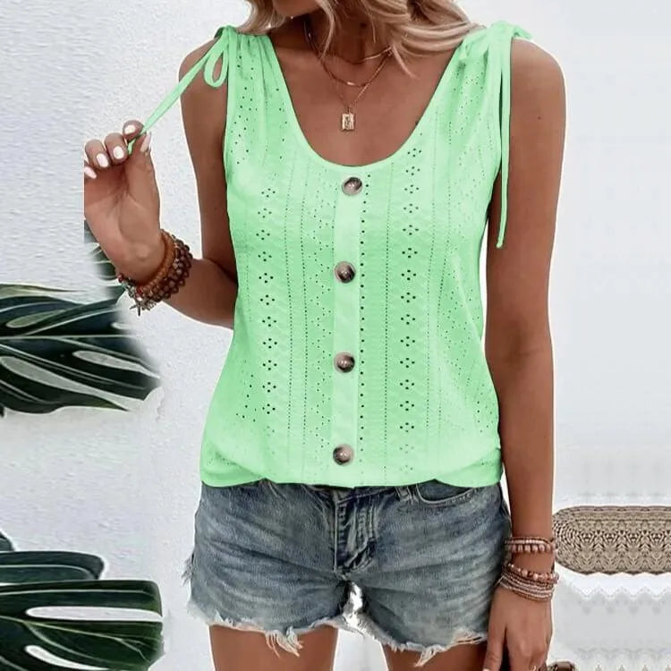 Amara - Stylish Women's Top with Buttons and Cutouts