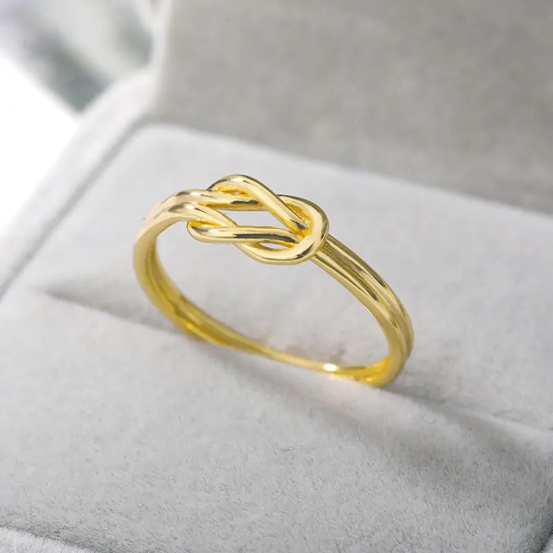 Lemniscate 'Infinity' Ring