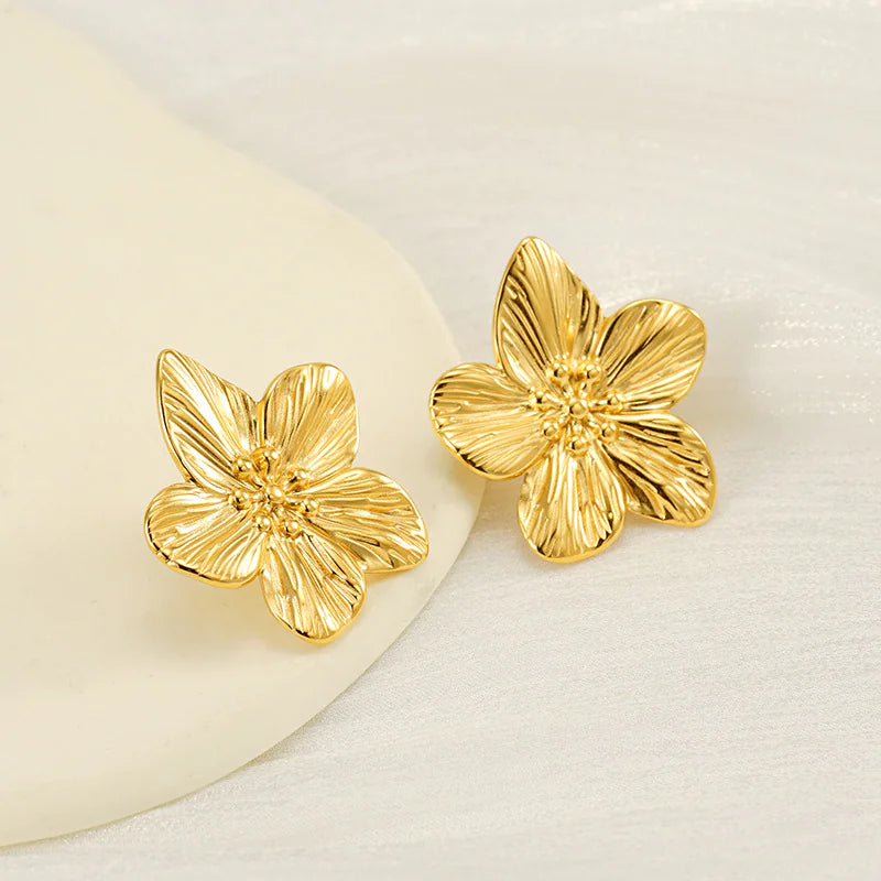 Elegant Flower Earrings