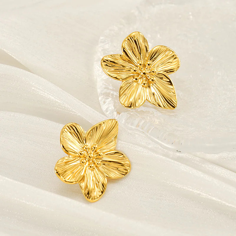 Elegant Flower Earrings