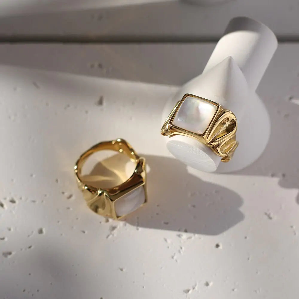 Ivory Gloss Ring