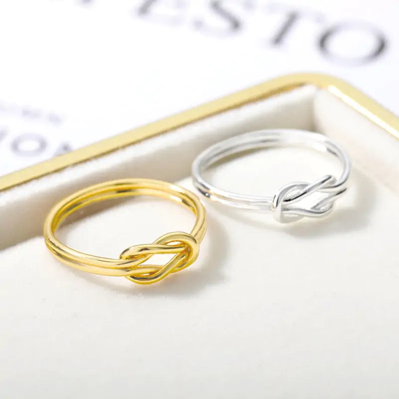 Lemniscate 'Infinity' Ring